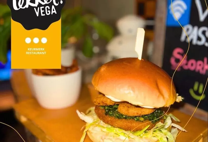 Hostel The Golden Stork