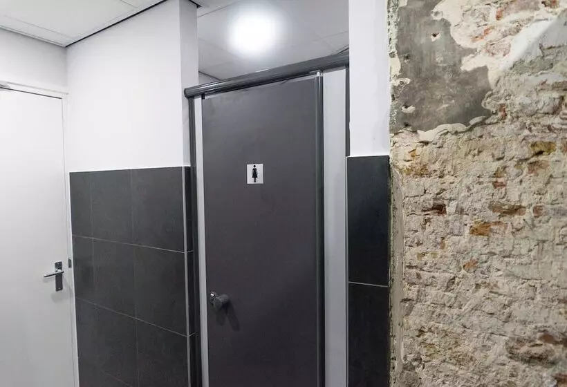 Hostel The Golden Stork