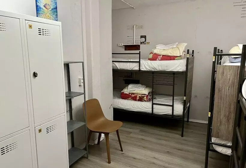 Hostel The Golden Stork