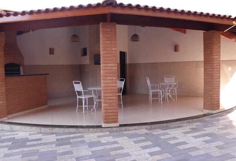 Отель Dos Viajantes