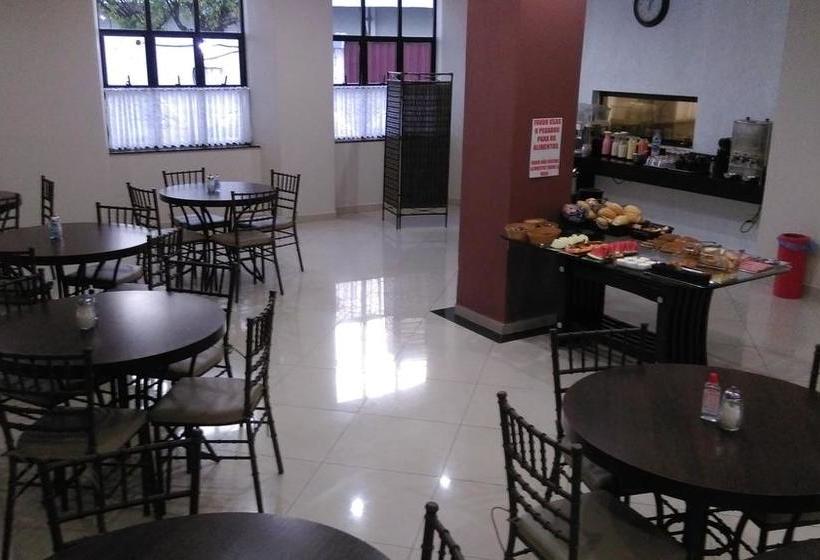 Отель Dos Viajantes