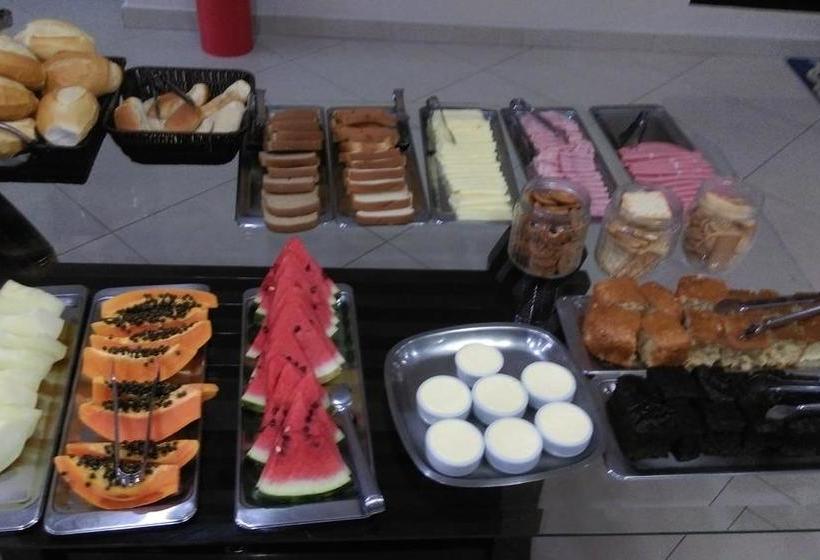 Отель Dos Viajantes