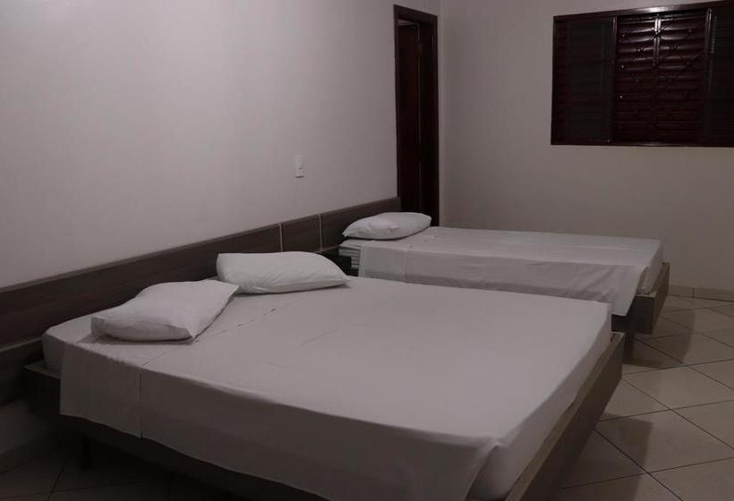 Отель Dos Viajantes