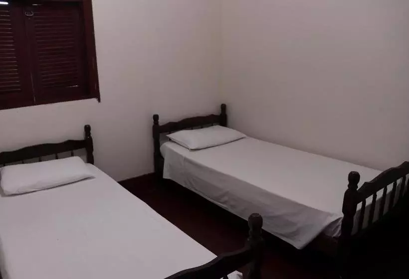 ホテル Dos Viajantes