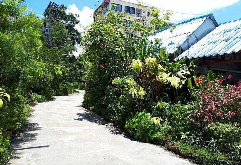 בית מלון כפרי Kanjana Resort