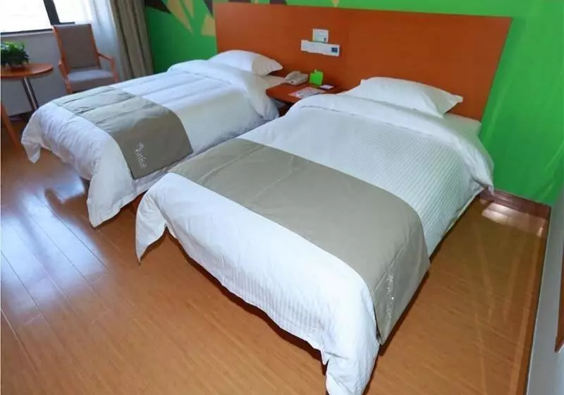 ホテル Vatica Qingdao Licang Xiazhuang Hexie Plaza