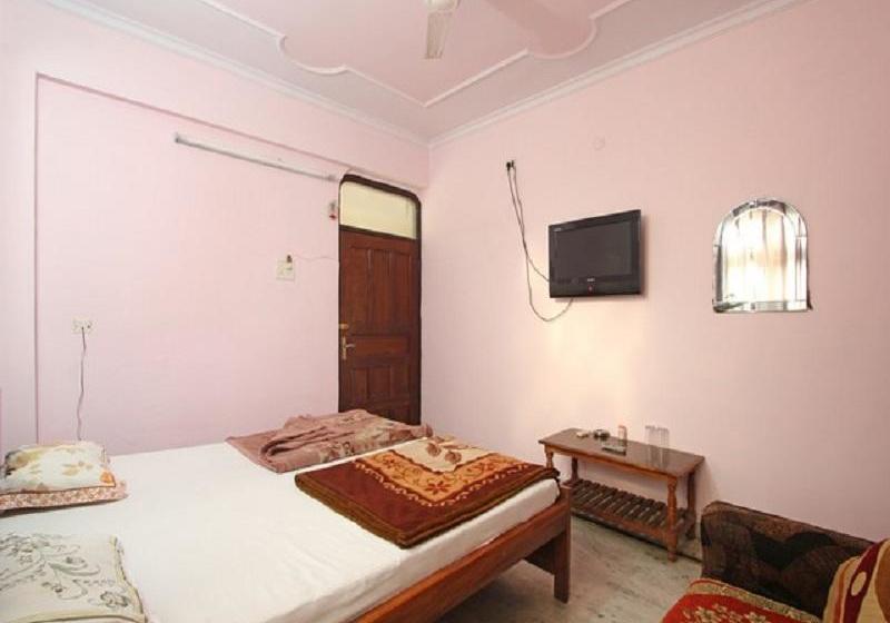 בית מלון כפרי Saarthi