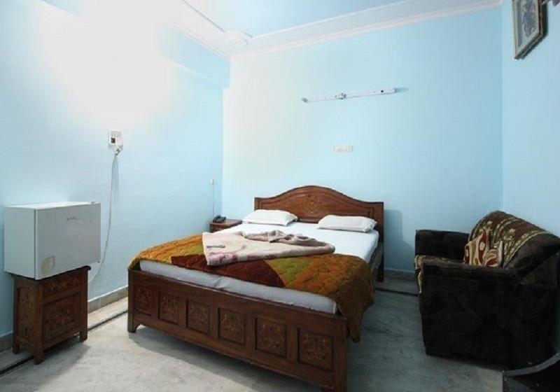 בית מלון כפרי Saarthi