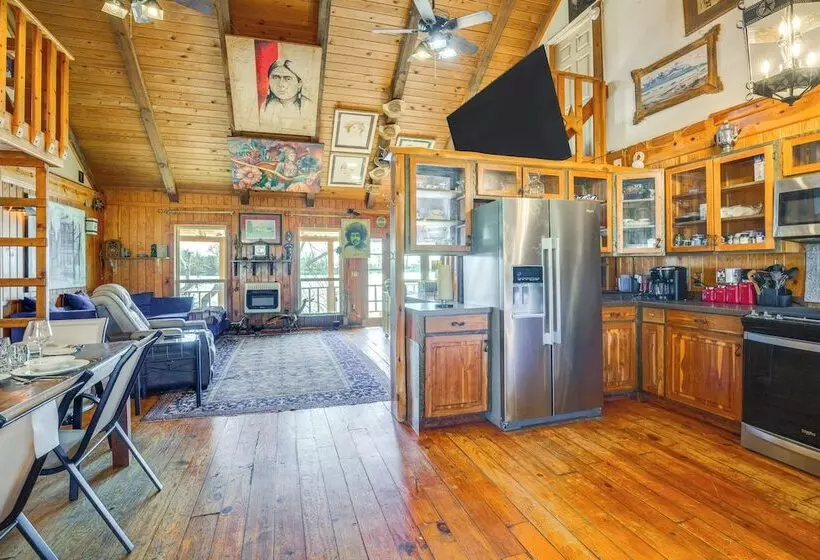 Private Lake On Site: Secluded Retreat In Grant!