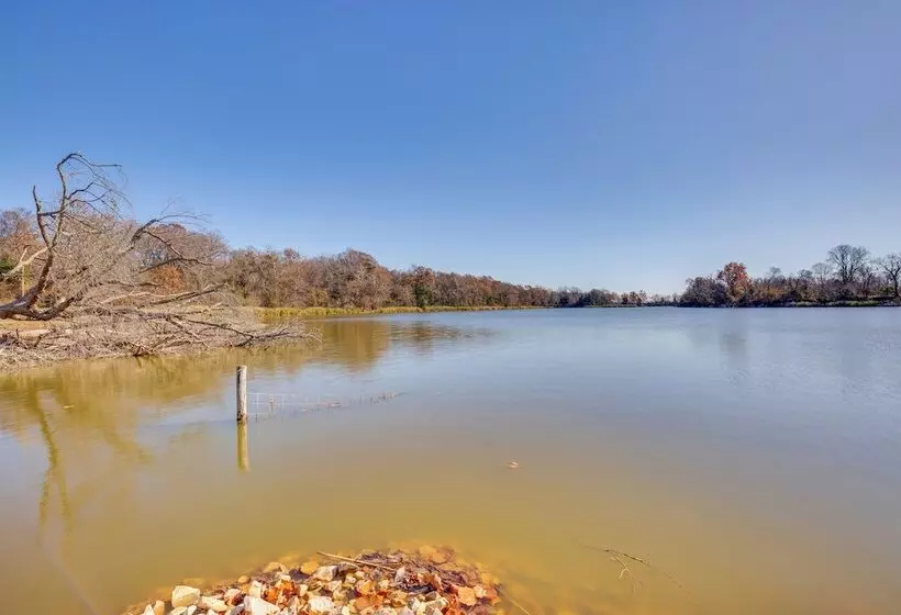Private Lake On Site: Secluded Retreat In Grant!
