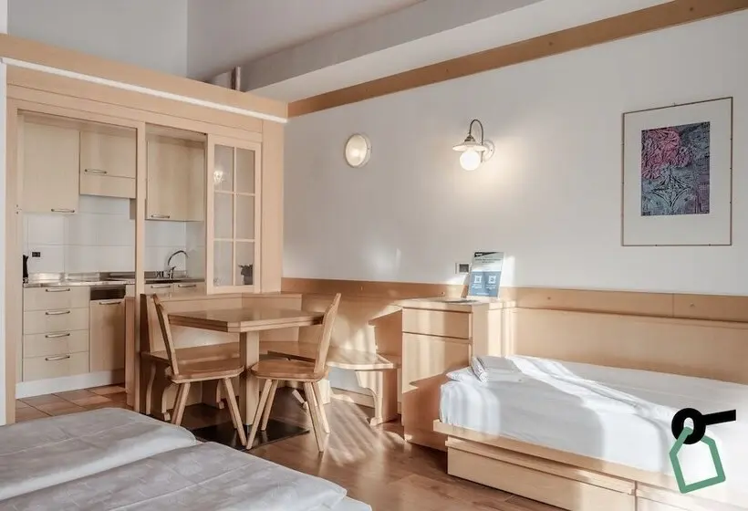 レジデンス Hotiday Apartment Collection   Santa Cristina