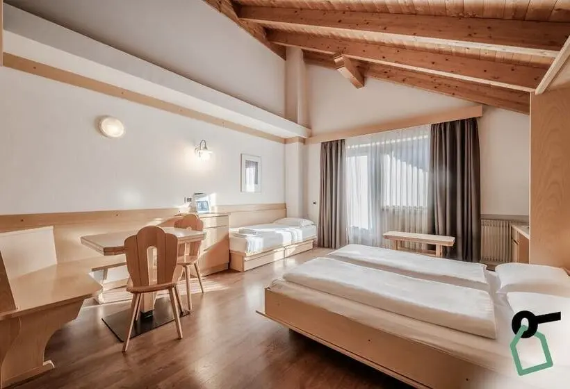 レジデンス Hotiday Apartment Collection   Santa Cristina