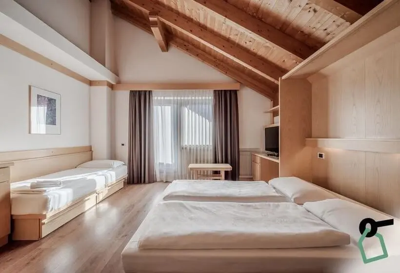 レジデンス Hotiday Apartment Collection   Santa Cristina