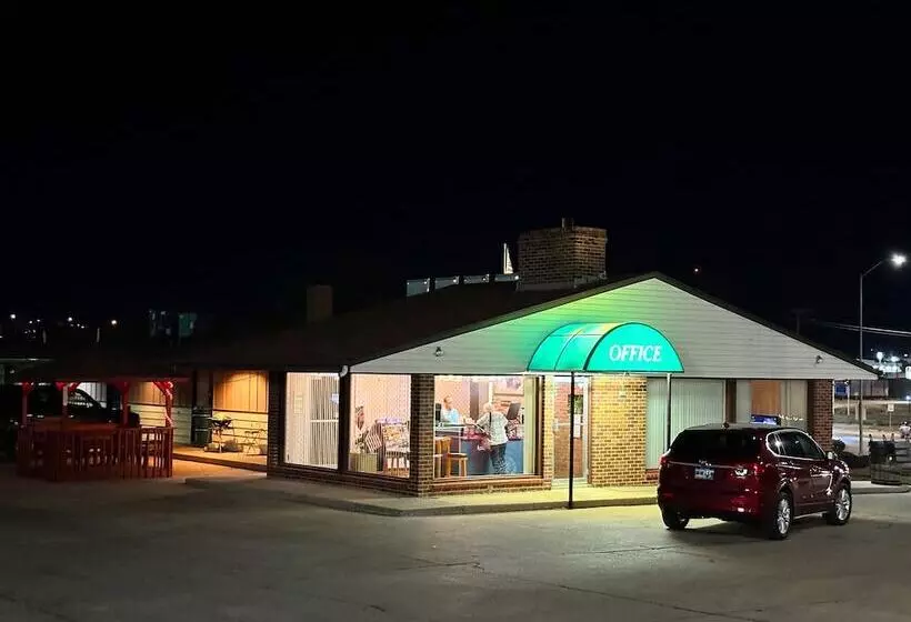 Westerner Motel