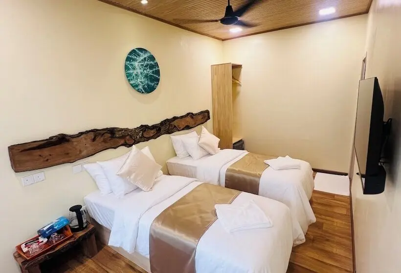 پانسیون Holiday Home Dhiffushi