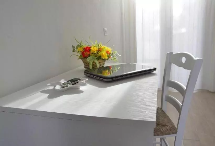 Aamiaismajoitus (B&B) Baia Dell'orso