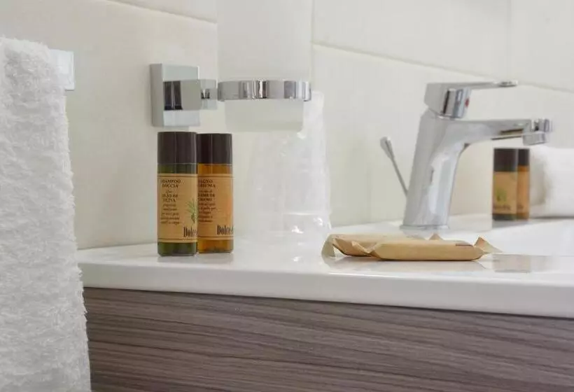 Aamiaismajoitus (B&B) Baia Dell'orso