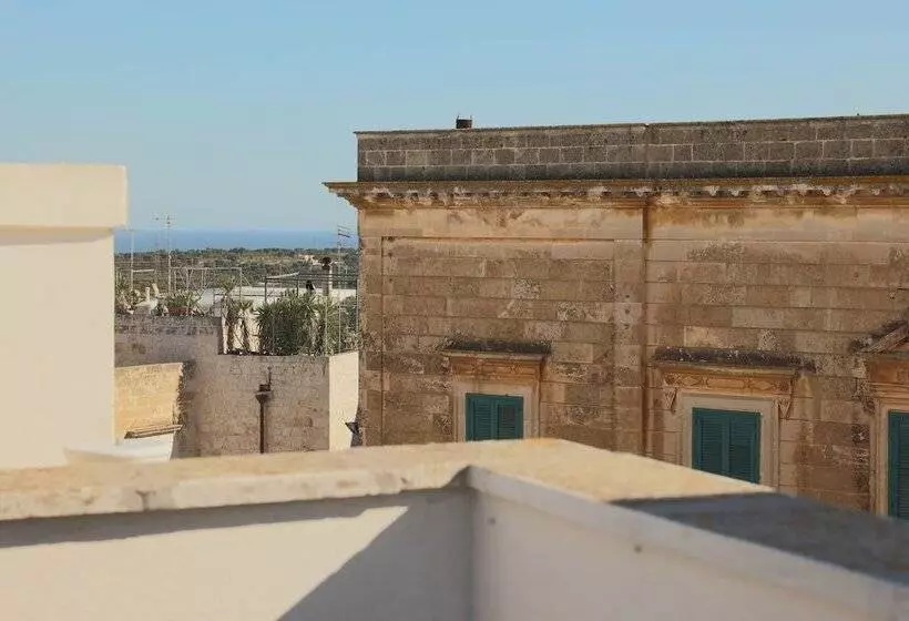 ベッドアンドブレックファースト Bed&bread Piazza  Nzegna