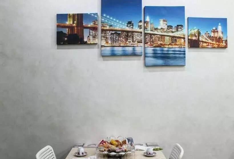 تختخواب و صبحانه Charm Airport