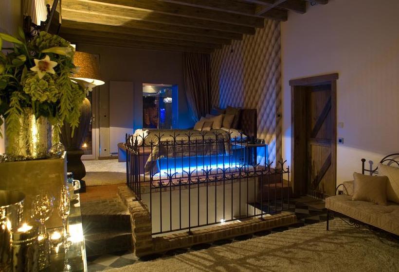 Bed and Breakfast Suite & B By Hofke Van Bazel