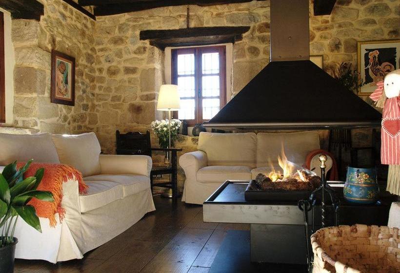 ホテル El Rincón De Doña Urraca