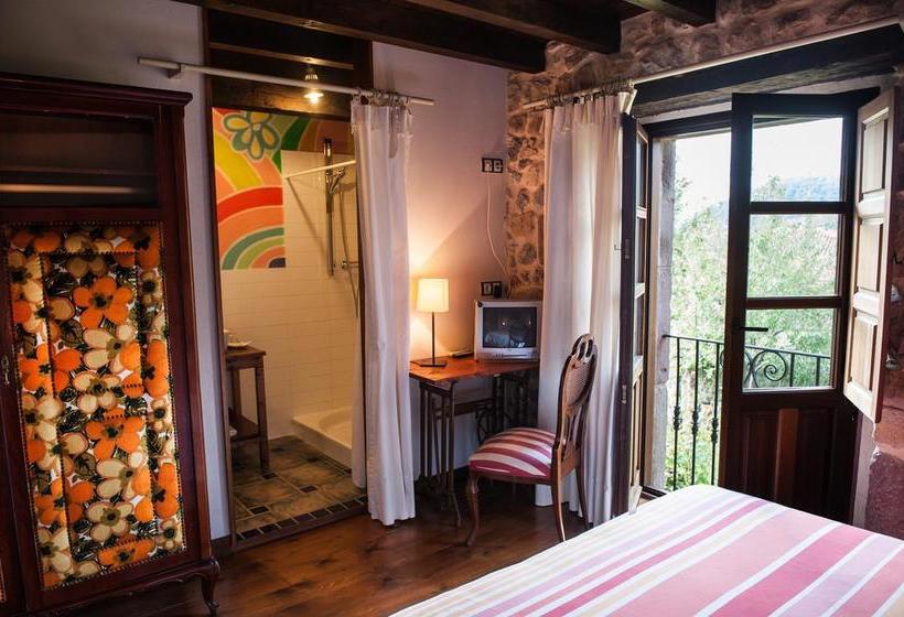 ホテル El Rincón De Doña Urraca