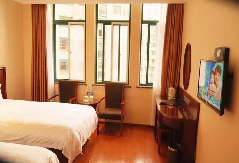 ホテル Greentree Inn Anhui Lu’an Huoshan Yingjia Avenue Business