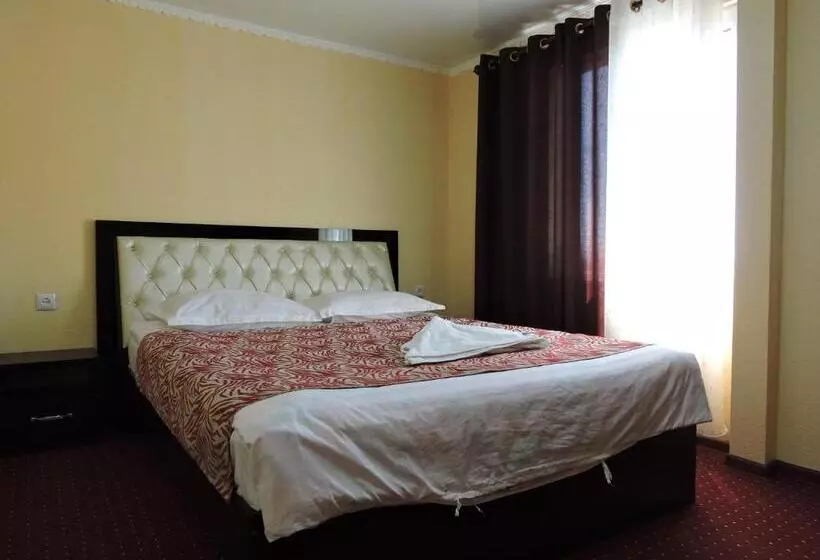 هتل Inn Kochevnik