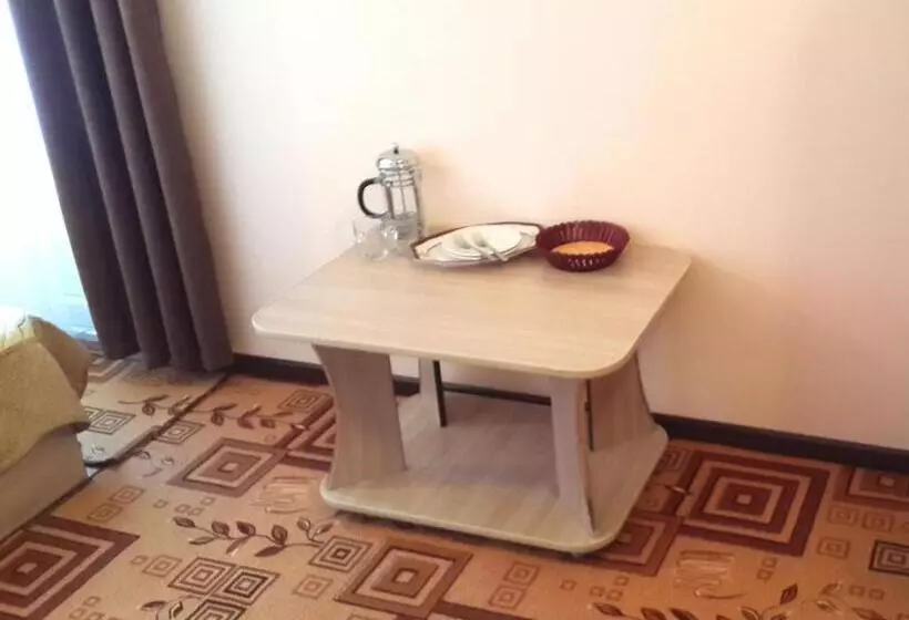 هتل Mini Pansionat Maksat