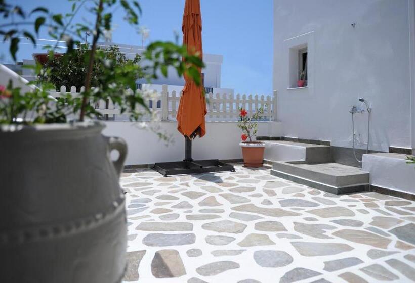 فندق Ostria Studios