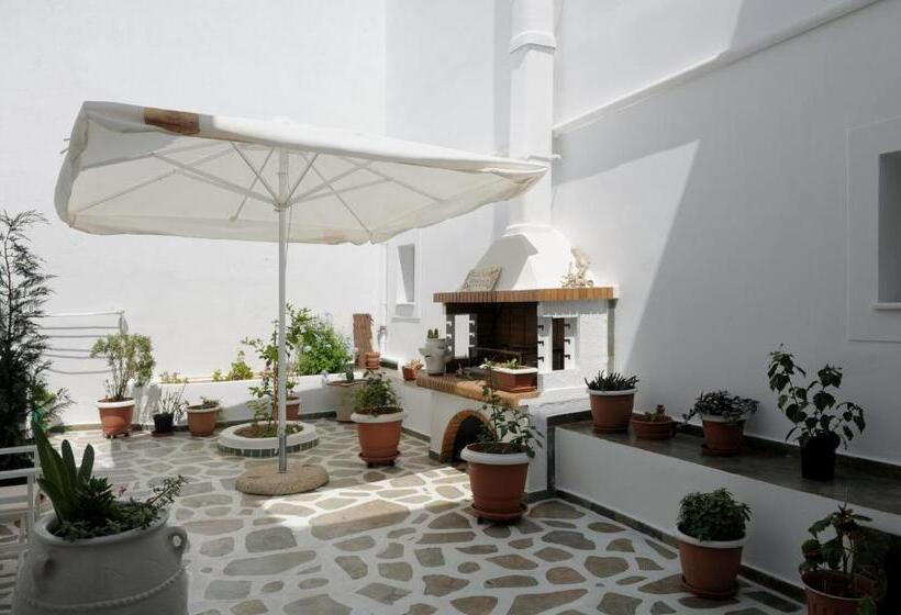 فندق Ostria Studios