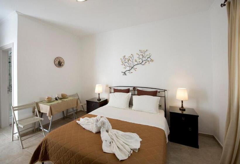 فندق Ostria Studios