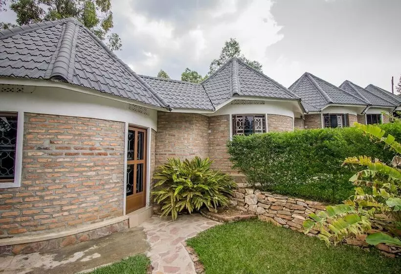 هتل Trek Savannah