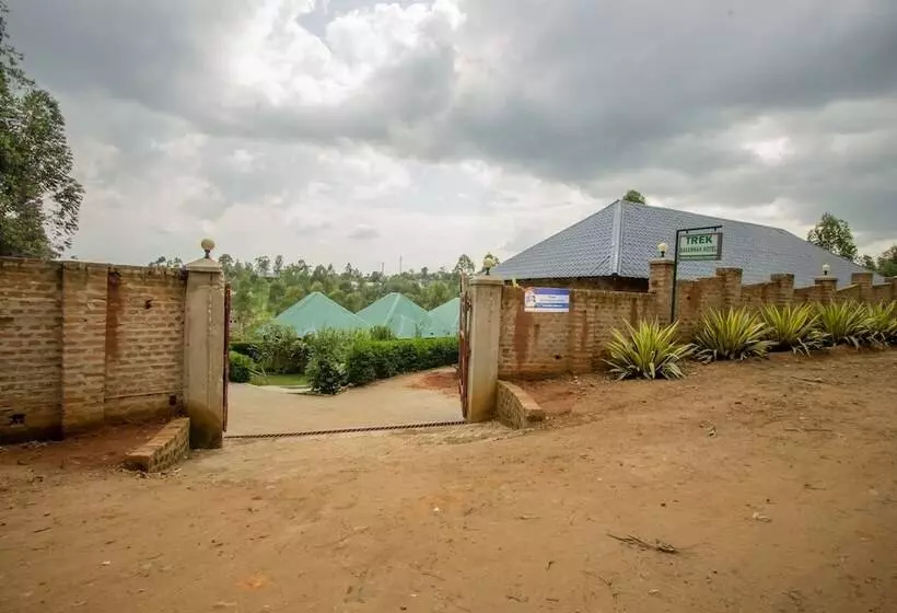 هتل Trek Savannah