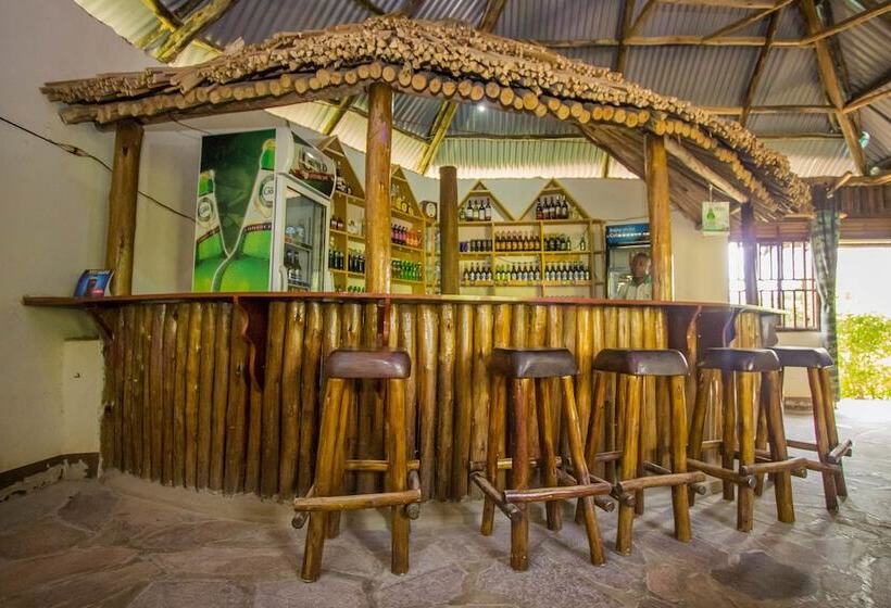 هتل Trek Savannah