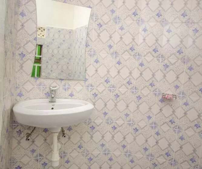 هتل Trek Savannah