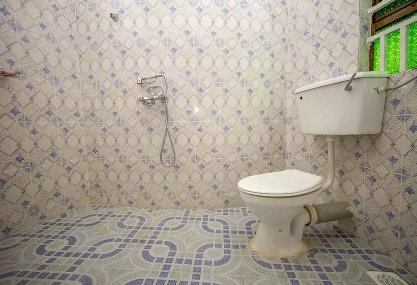 هتل Trek Savannah