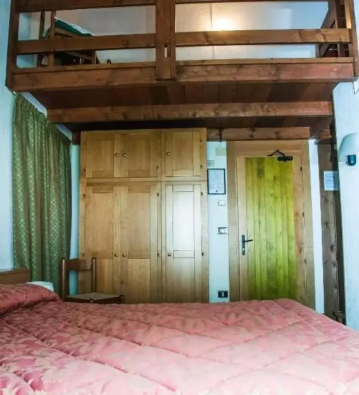 Hotelli Vallée De Cogne