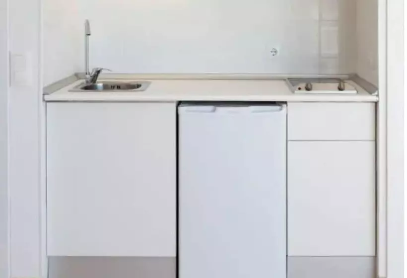 Neighbours Beach Apartments