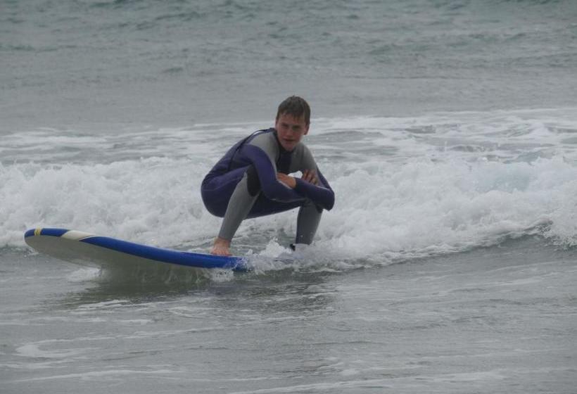 West Coast Surf Hostel