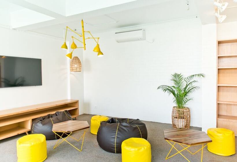 Bloom Hotel   Calangute