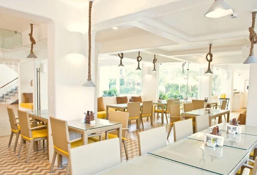 Bloom Hotel   Calangute