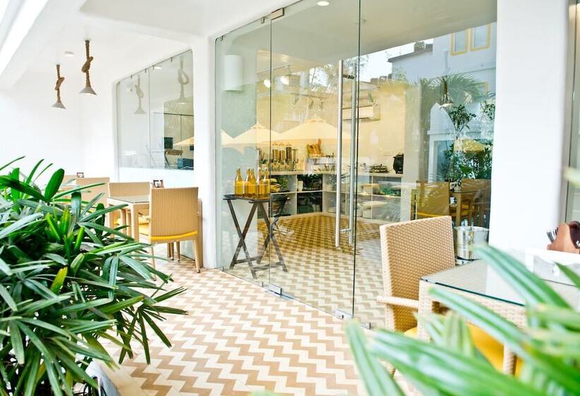 Bloom Hotel   Calangute