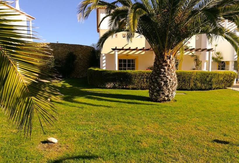 Отель Club House Cvl