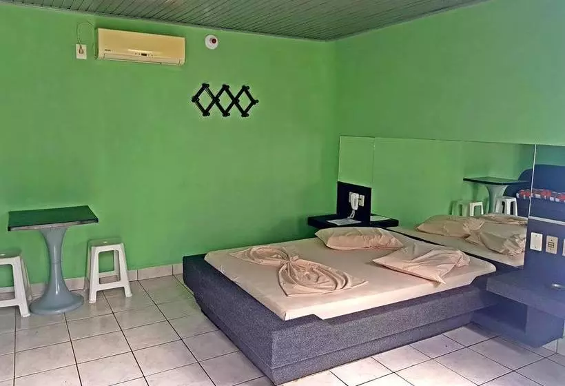 Hotelli Comodoro De Quaraí