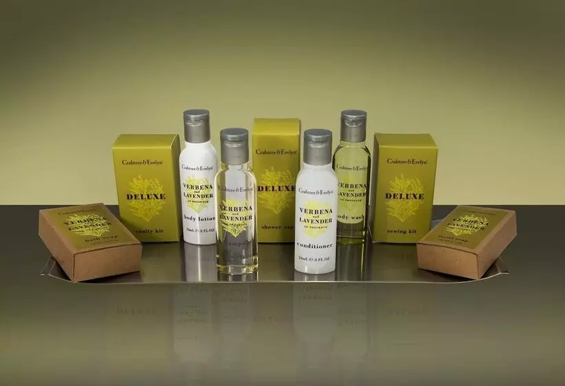 Hotelli Doubletree By Hilton Okinawa Chatan Resort