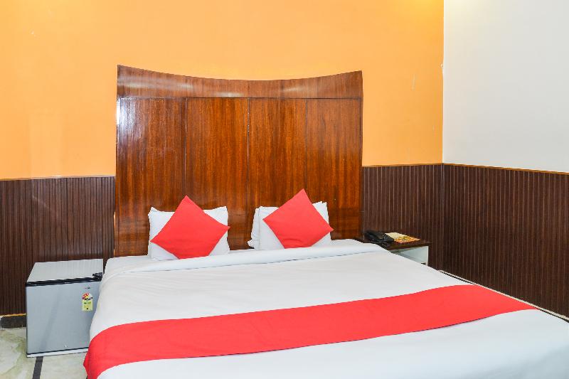 فندق Fab Jindal Palace Delhi Airport