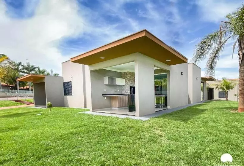 ホテル Grandes Lagos Resorts E Parque Aquático