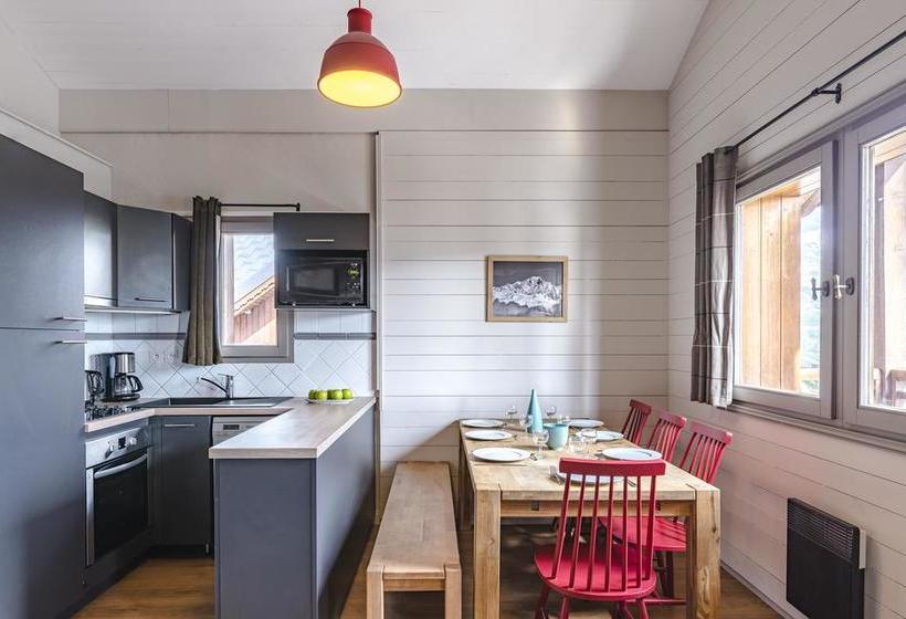 هتل Les Chalets De Rosael Val Thorens