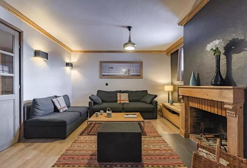 هتل Les Chalets De Rosael  Val Thorens